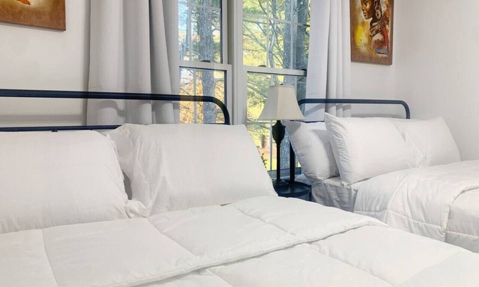 North Laurel Casa | Tranquil Private Rm 4 Four