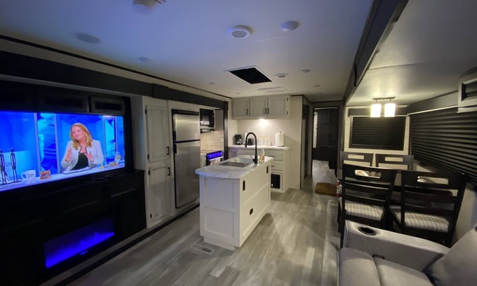 Nichols Casa | Tranquil, Relaxing Country Setting - 1BR RV