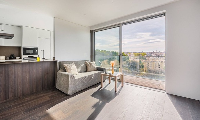 Senhora da Hora Apartamento | Tranquil Retreat near the CityGolf