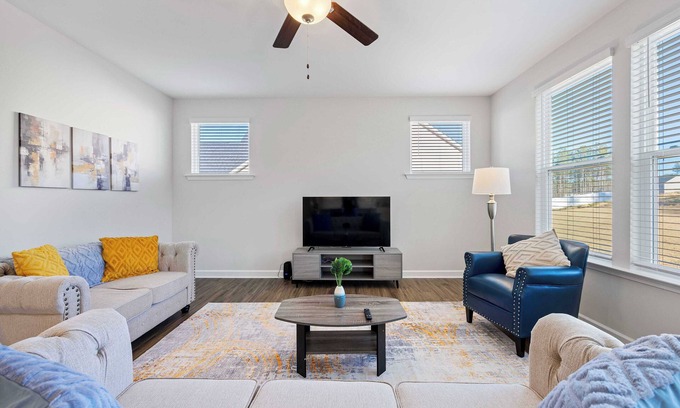 Clayton Casa | Tranquil Retreat on Echo Canyon Dr E#41949