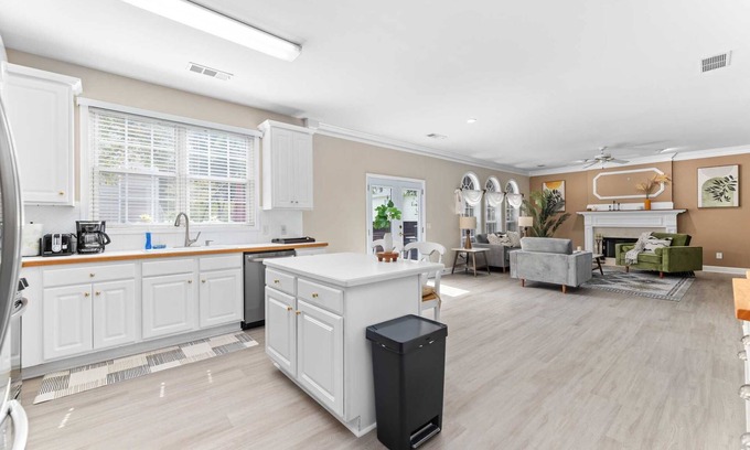 Alpharetta Casa | Tranquil Retreat on Kimball Trace #41889
