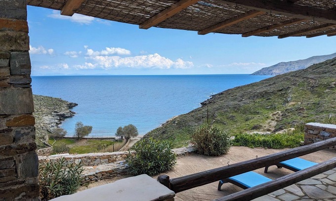 Loutra Apartamento | Tranquil Seaside Escape by the beach, Sea View