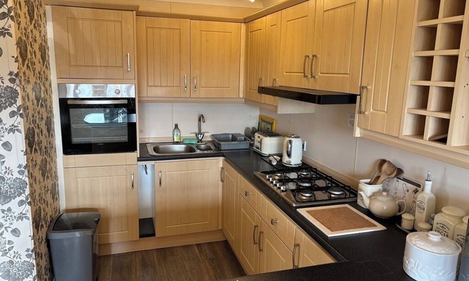 Llanon Cabaña | Tranquil Tyr Wennol Cottage, Llanrhystud