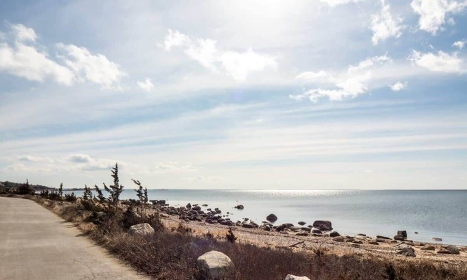 Marion Casa | Tranquil Views On Planting Island Cove