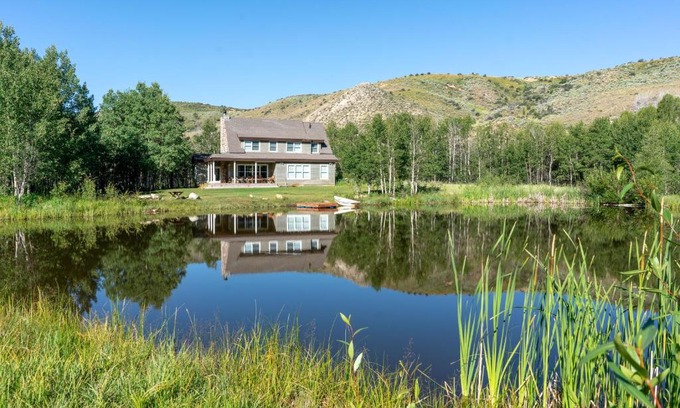 Uinta County Casa | Tranquil Wyoming Cabin Near Uintas - 105 Acres!