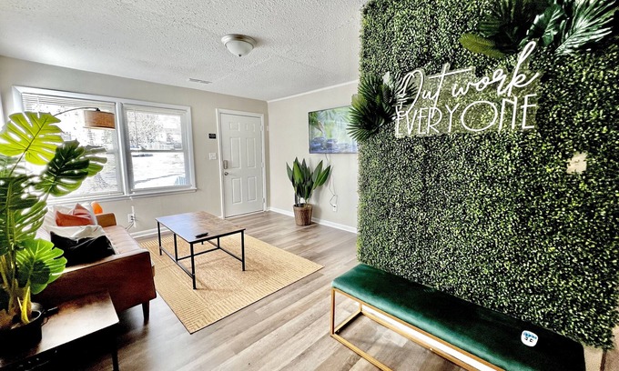 Pine Forest Casa | Tranquility 3 bedroom Stay