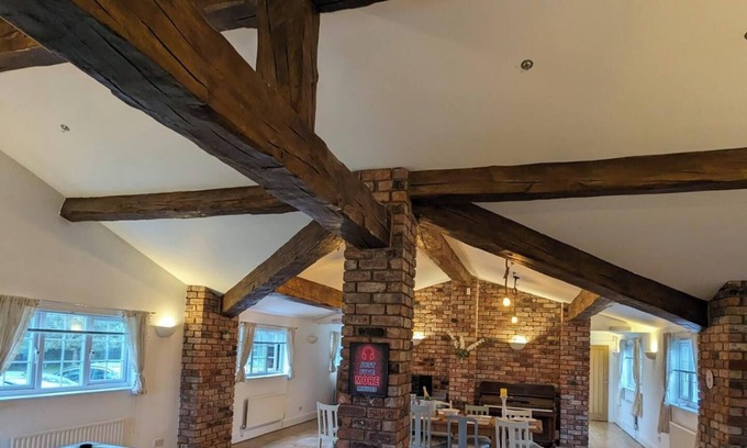 Northwich Otro | Tranquillity meets adventure in the heart of the countryside