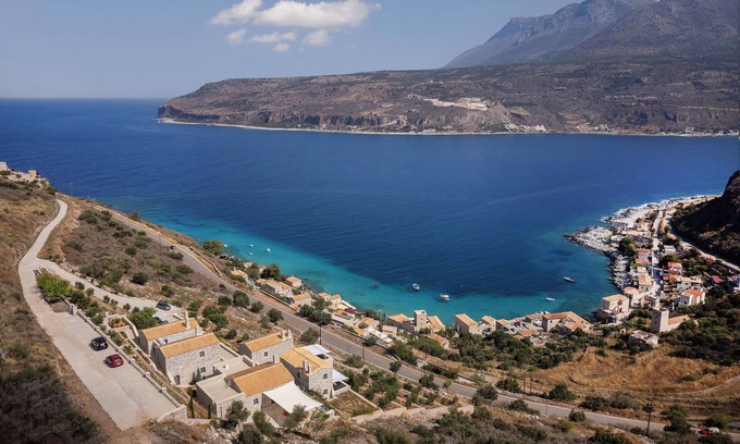 Limeni Apartamento | Trapela Limeni Luxury Suites