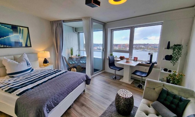 Schleswig Apartamento | Traumblick! Mitten im Wasser, dem Himmel ganz nah!