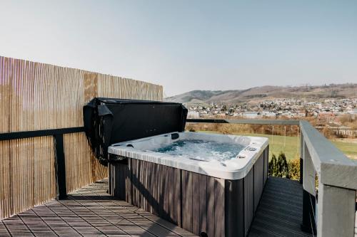 Plettenberg Apartamento | Traumwohnung mit Sauna, Whirlpool & wunderschöner Aussicht