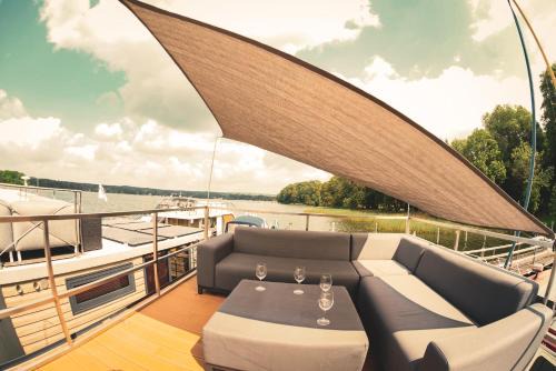 Bad Saarow Alquiler De Eote | TraumZeitBoot Heidi - exklusiver Festlieger in perfekter Lage am Scharmützelsee Bad Saarow