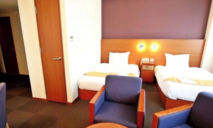 Sakai Ward Hotel | Travel around the historical town of Osaka and Sa / Sakai Ōsaka