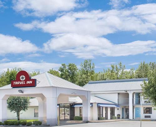 North Little Rock Hotel | Travel Inn North Little Rock