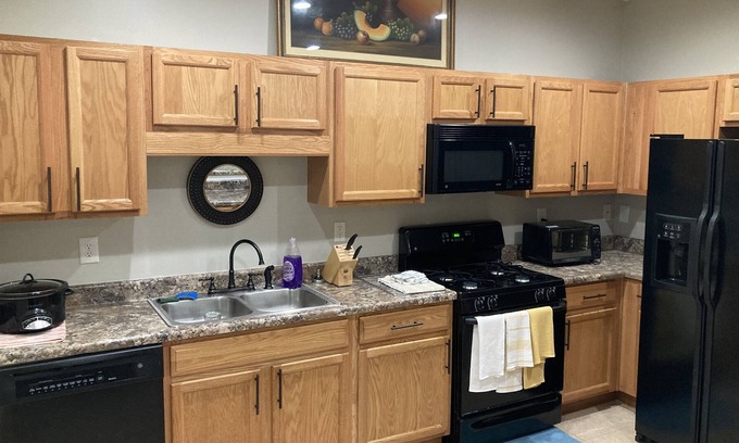 Braselton Apartamento | Traveler or Travel Professional. Stay home until its time to go home!