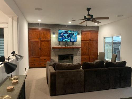 Gilroy Casa | Travelers Dream Near Monterey San Jose, santa Cruz SJC
