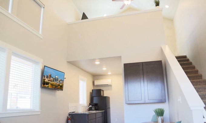 Boise Villa | Traveling worker looking for simplicity? We`ve got your place!
