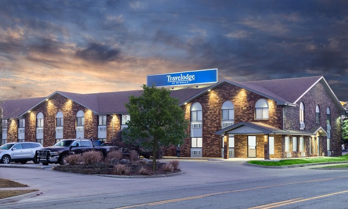Elkhart Hotel | Travelodge by Wyndham Elkhart