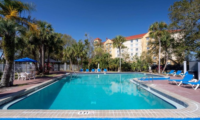 Lakeland Hotel | Travelodge by Wyndham Lakeland