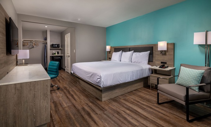 El Segundo Hotel | Travelodge by Wyndham LAX