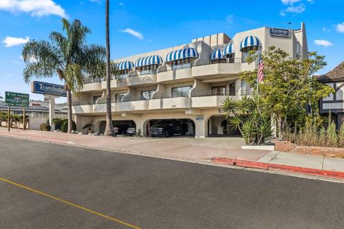 San Clemente Hotel | Travelodge by Wyndham San Clemente Beach