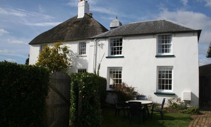 Exmouth Casa | Travershes Holiday Cottage