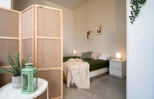 Castel San Pietro Terme Apartamento | TRE Monolocali per 9 persone ABETE 3persone, NOCE 4persone, ROVERE 2persone