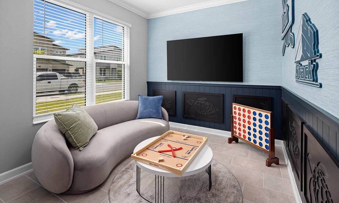 Melbourne Beach Casa | Treasure Island | New! Luxe Villa in Melbourne Beach ft. Pirate Theme Room, More