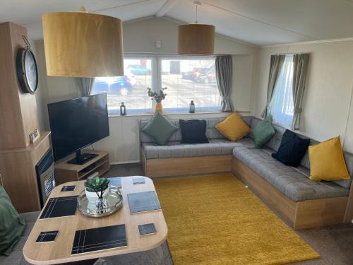 Porthcawl Otro | Trecco Bay Acorns 22