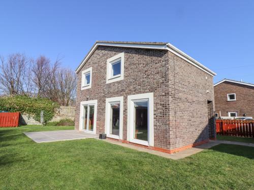 Beadnell Casa | Tree Corner