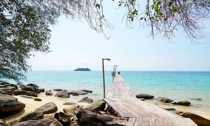 Koh Rong Hotel | Tree House Bungalows Resort