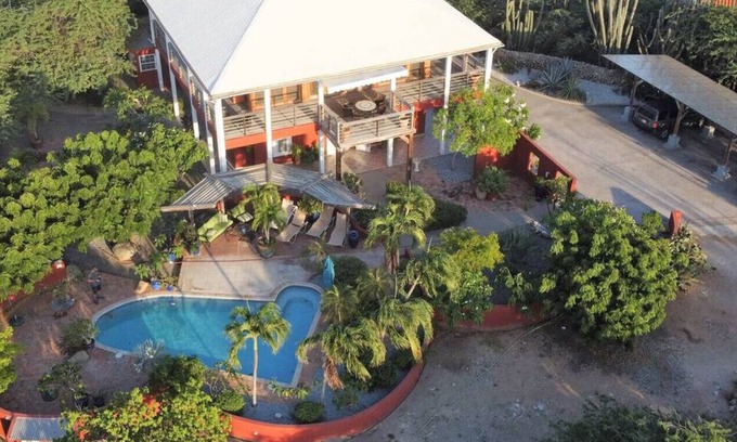 Boegoeroei Villa | Tree Tops Villa by Bocobay | Private Luxury Oasis