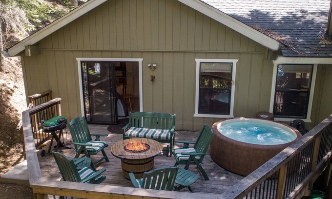 Fish Camp Casa | Tree Top Cabin: 2 millas a la puerta sur de Yosemite.