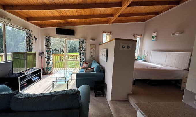 Pakaraka Cabaña | Tree top cottage树上小木屋Bay of islands, Paihia