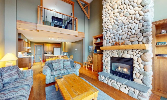 Big White Ski Resort Casa | Tree Tops 35