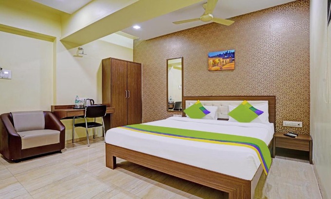 Thane West Hotel | Treebo De Grandeur Anand Nagar