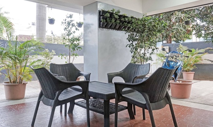 Pune Hotel | Treebo Diamond Residency - DDPK Inn
