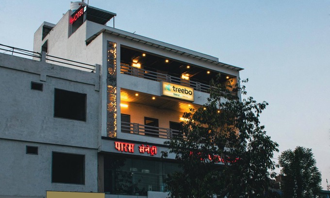 Shavri Colony Hotel | Treebo Paras Raj Near City Palace