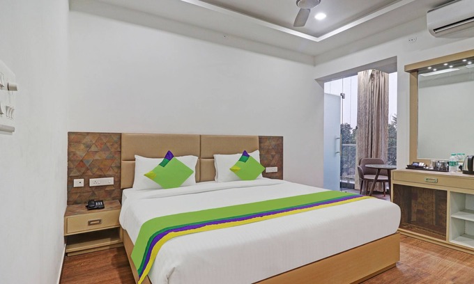 Dehradun Hotel | Treebo Trend Kanopy Greens