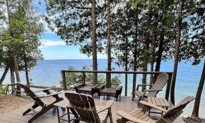 Gills Rock Casa | Treebrook - Waterfront luxury home in Ellison Bay