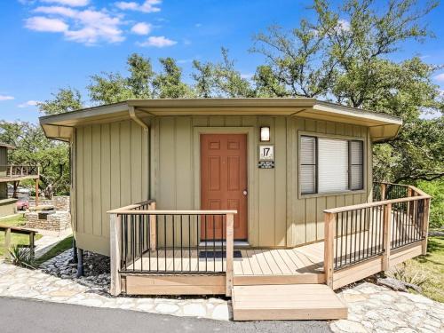 Lakeway Casa | Treehouse Bungalow - Community Poolhot Tub #17
