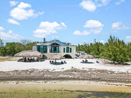Long Beach Estates Casa | Treehouse Private Village at Barnacle Resort