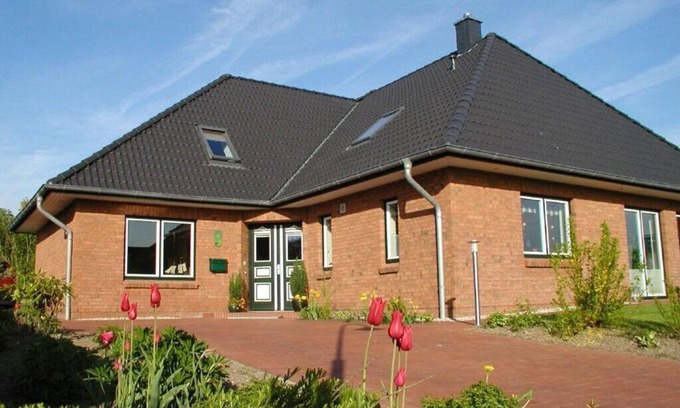 Schwabstedt Apartamento | Treeneperle in picturesque Schwabstedt in a beautiful natural setting with many possibilities.