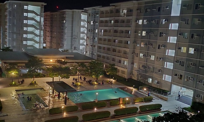 Novaliches Hotel | Trees Residences by Jhoy