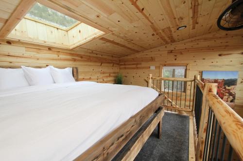 Orderville Casa | Treetop #9 at East Zion Resort