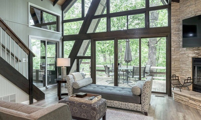 Innsbrook Chalet De Esquí | 1716 Treetop Getaway de Sarah Bernard. Lujo privado!