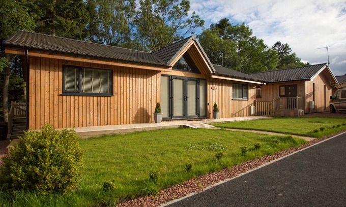 Otterburn Cabaña | TREETOPS, pet friendly, character holiday cottage in Otterburn