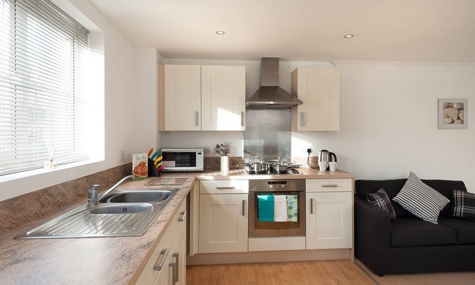 Colchester Apartamento | Serenity Stays- Treeview Apartment