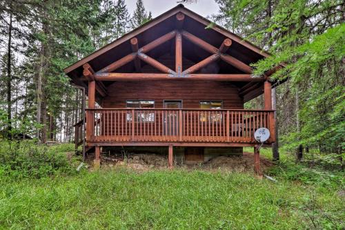 Trego Casa | Trego Cabin with Mountain Views and Lake Access!