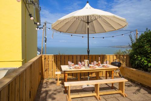 New Quay Casa | Trem y Don New Quay