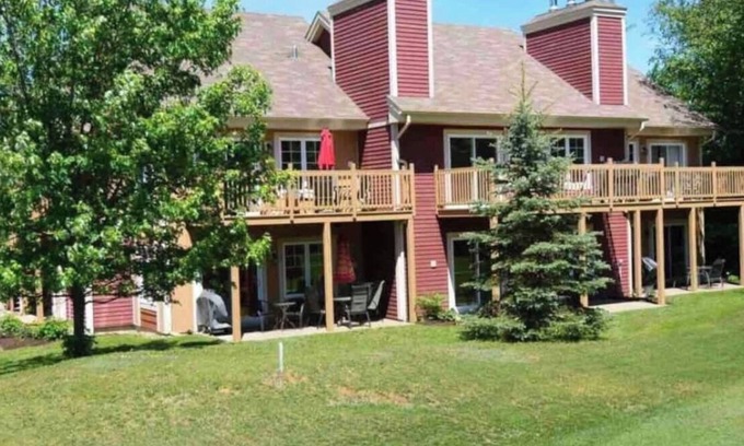 Mont-Tremblant Casa | Tremblant Ski-Golf Oasis with views🎿⛳️
